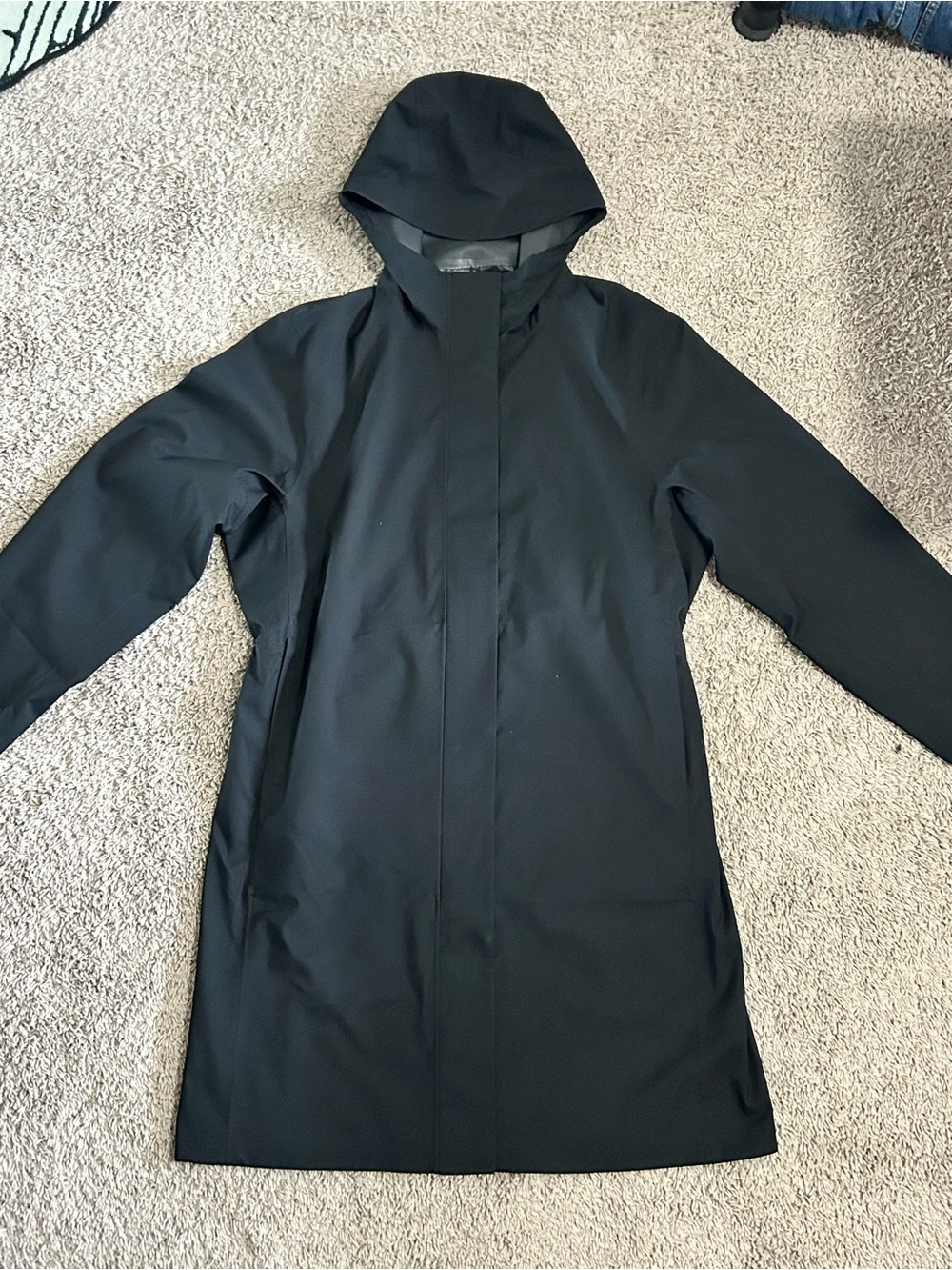 Uniqlo Men's Black Hooded Coat - Classic Waterproof Jacket